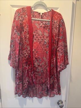 Maurices Red and Black Paisley Open-Front Tunic Kimono